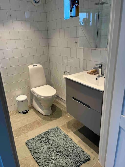 Mini House Villa Gribbylund Екстериор снимка